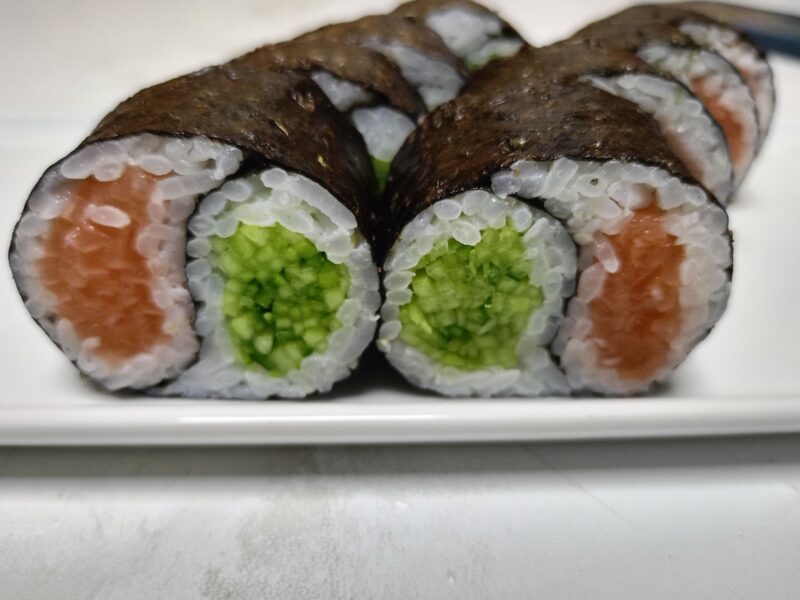 Yin Yang Somon Salatalık (8 Parça)