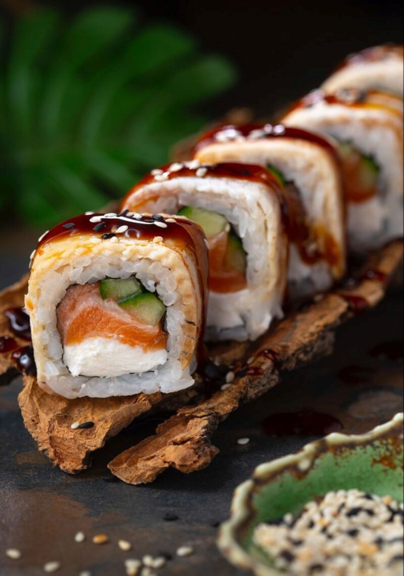 Dragon Roll (8 Parça)