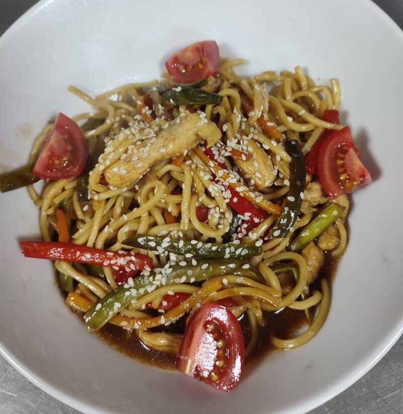 Tavuklu Noodle